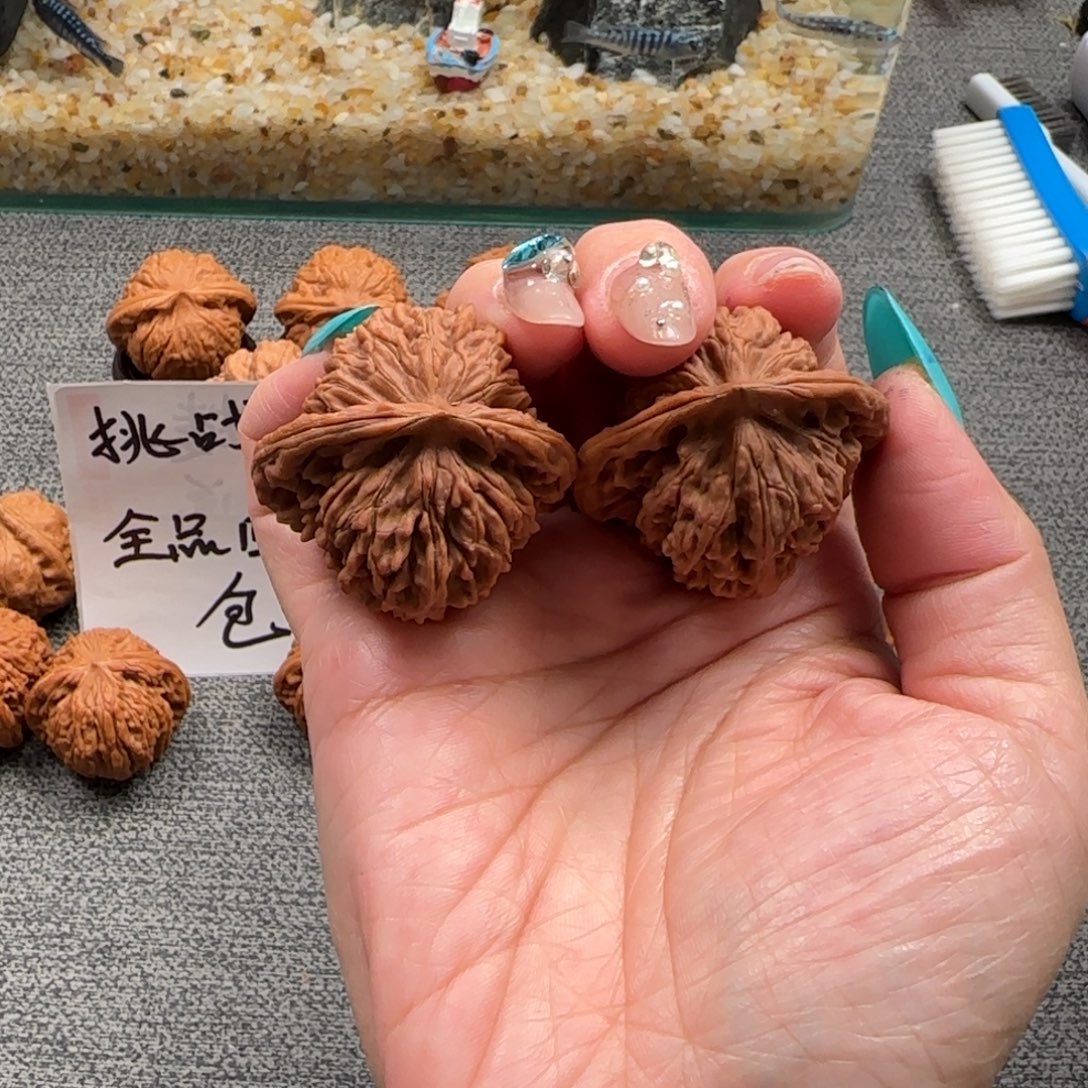 潘***耀文玩核桃吊坠核桃