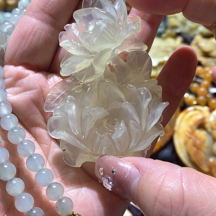 岫玉未镶嵌毛衣链