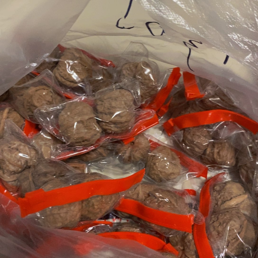 吊坠文玩核桃三角蛙36下