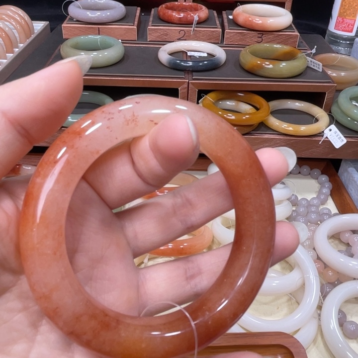 石英质玉手镯未镶嵌无*花