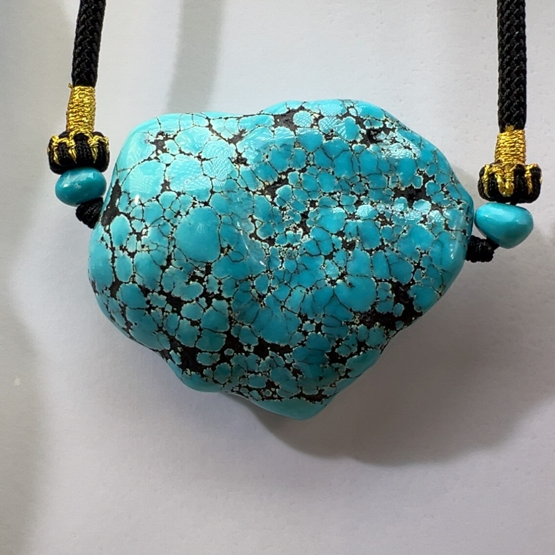 绿松石未镶嵌挂件