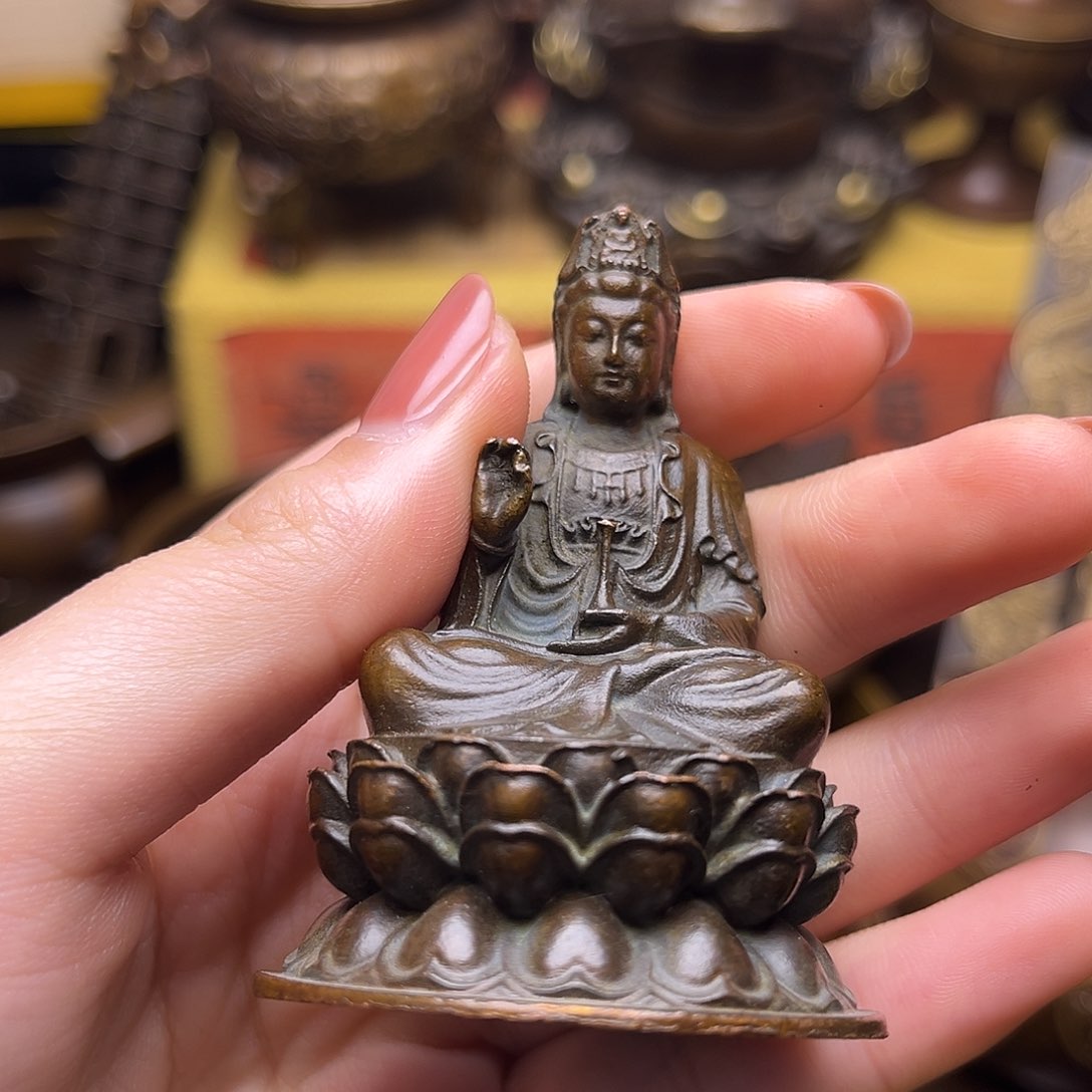 精美铜器点击下单