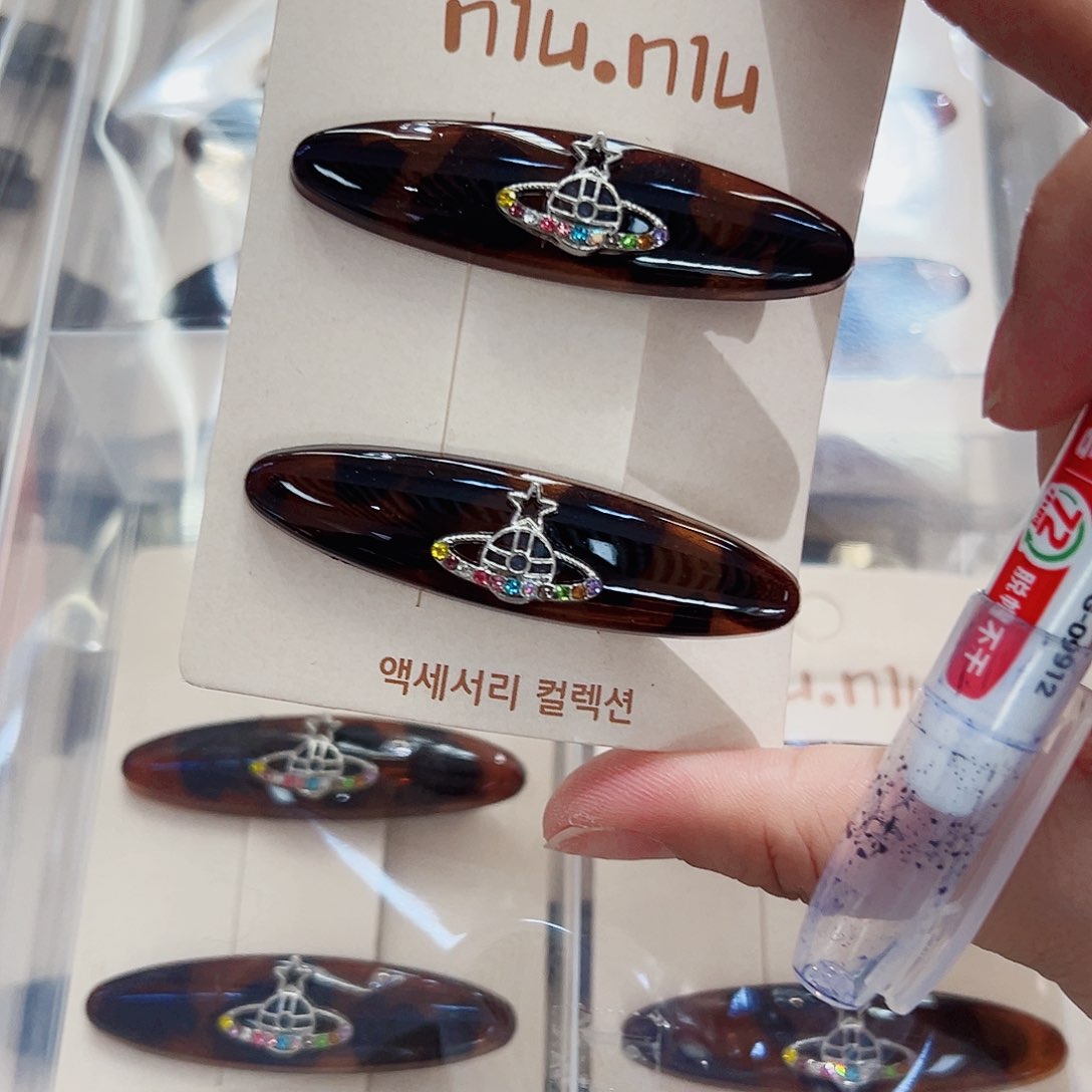 布艺非金属边夹一对玳瑁色