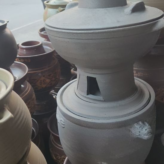 陶荥经黑砂锅火锅