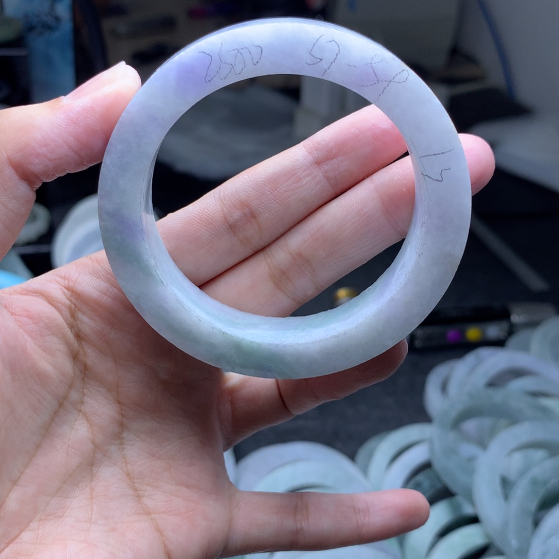 未镶嵌翡翠定制翡翠