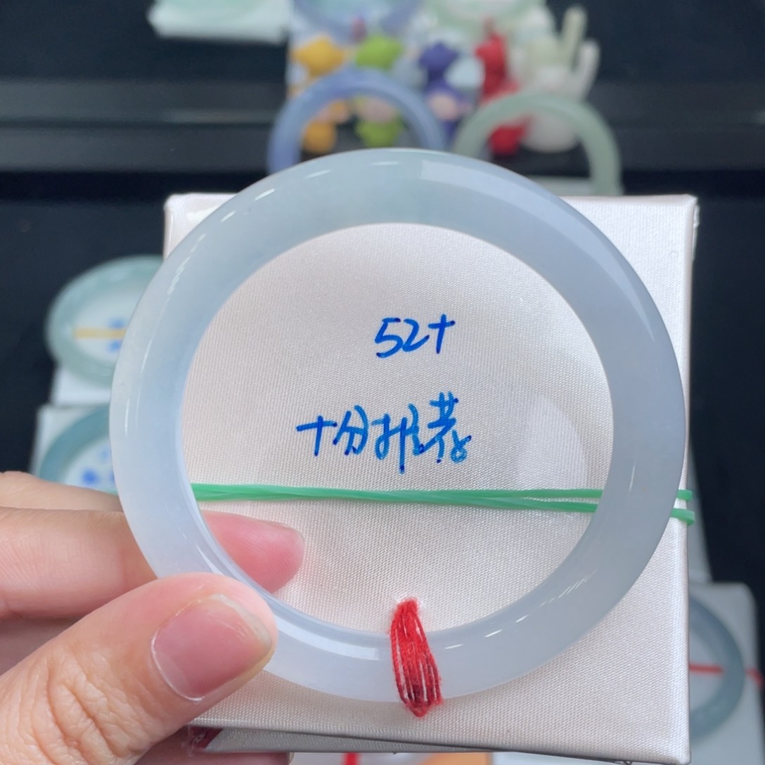 翡翠未镶嵌手镯翡翠