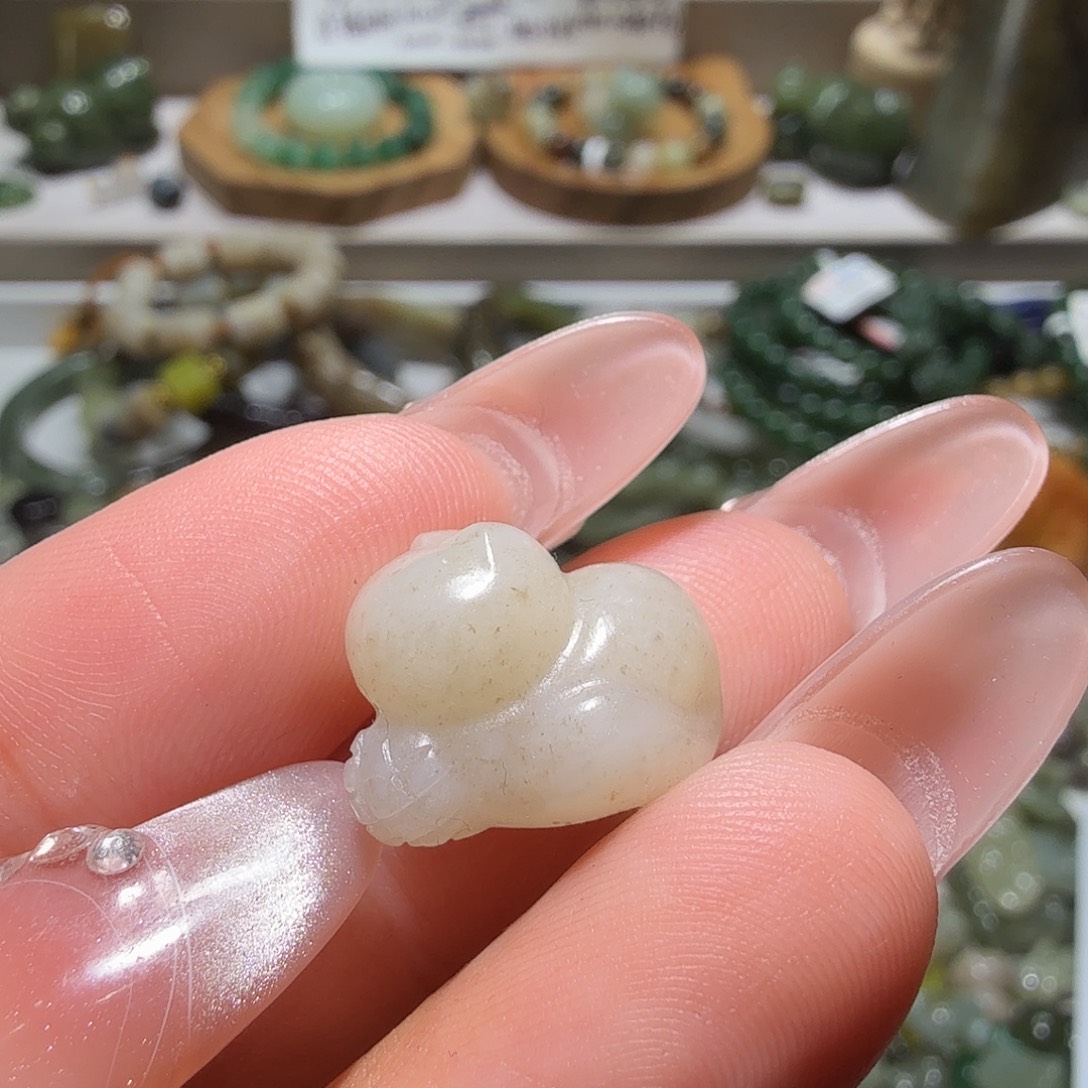 和田玉未镶嵌珠宝奇石