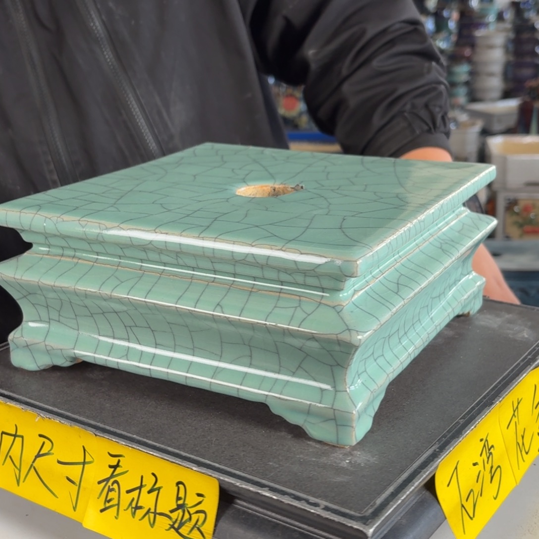 用***派。一风堂石湾花盆 瑕疵 面宽23