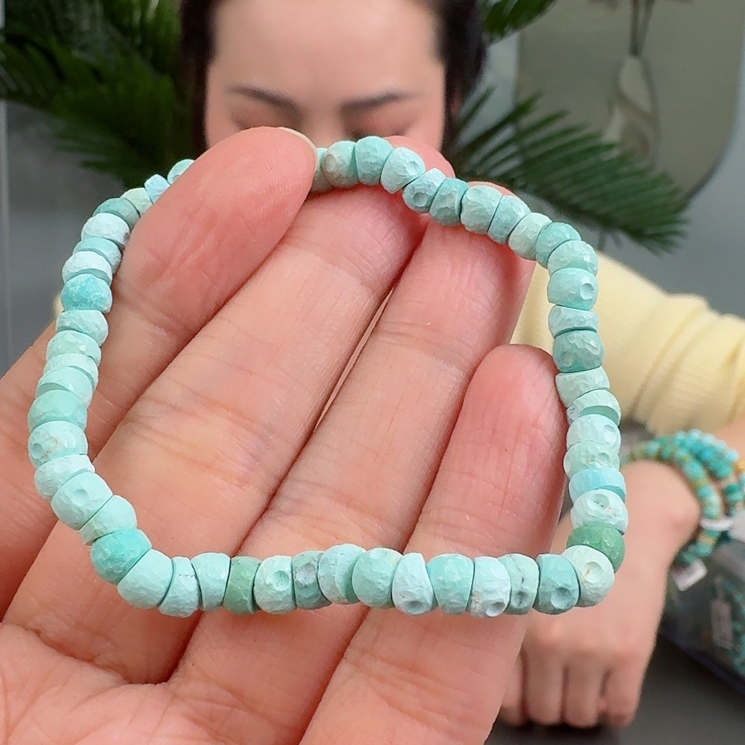 绿松石珠宝奇石未镶嵌