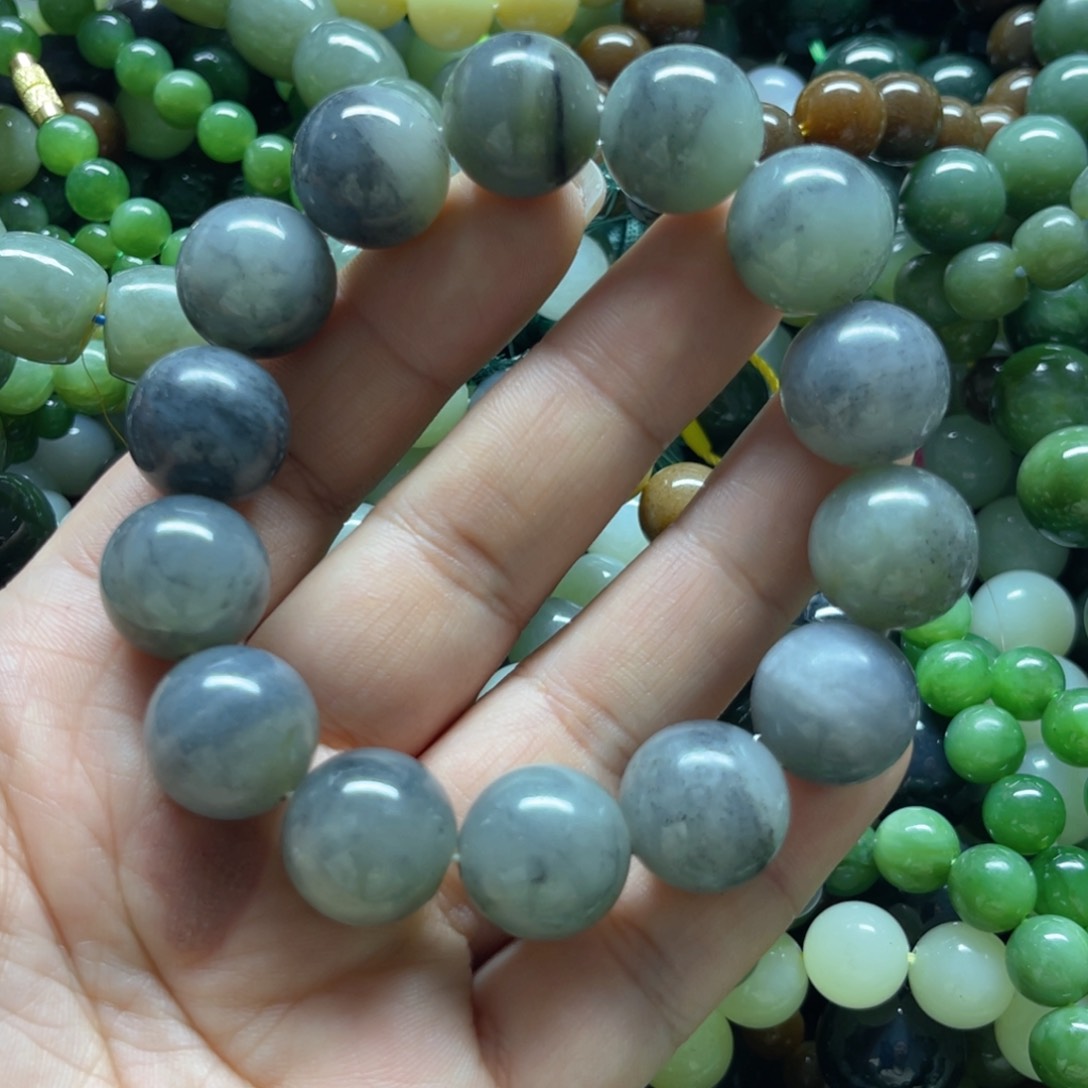 和田玉手链未镶嵌