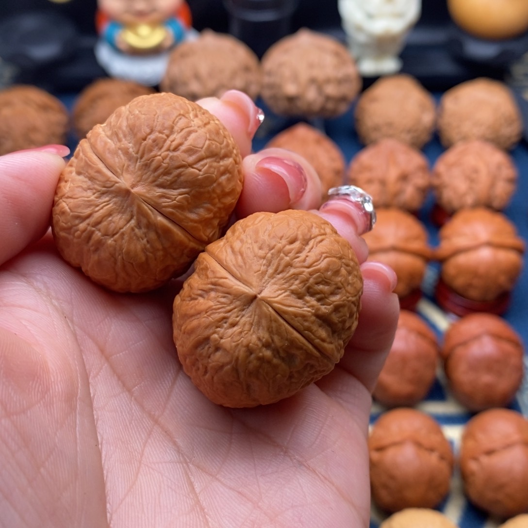 文玩核桃把件精品小手捻