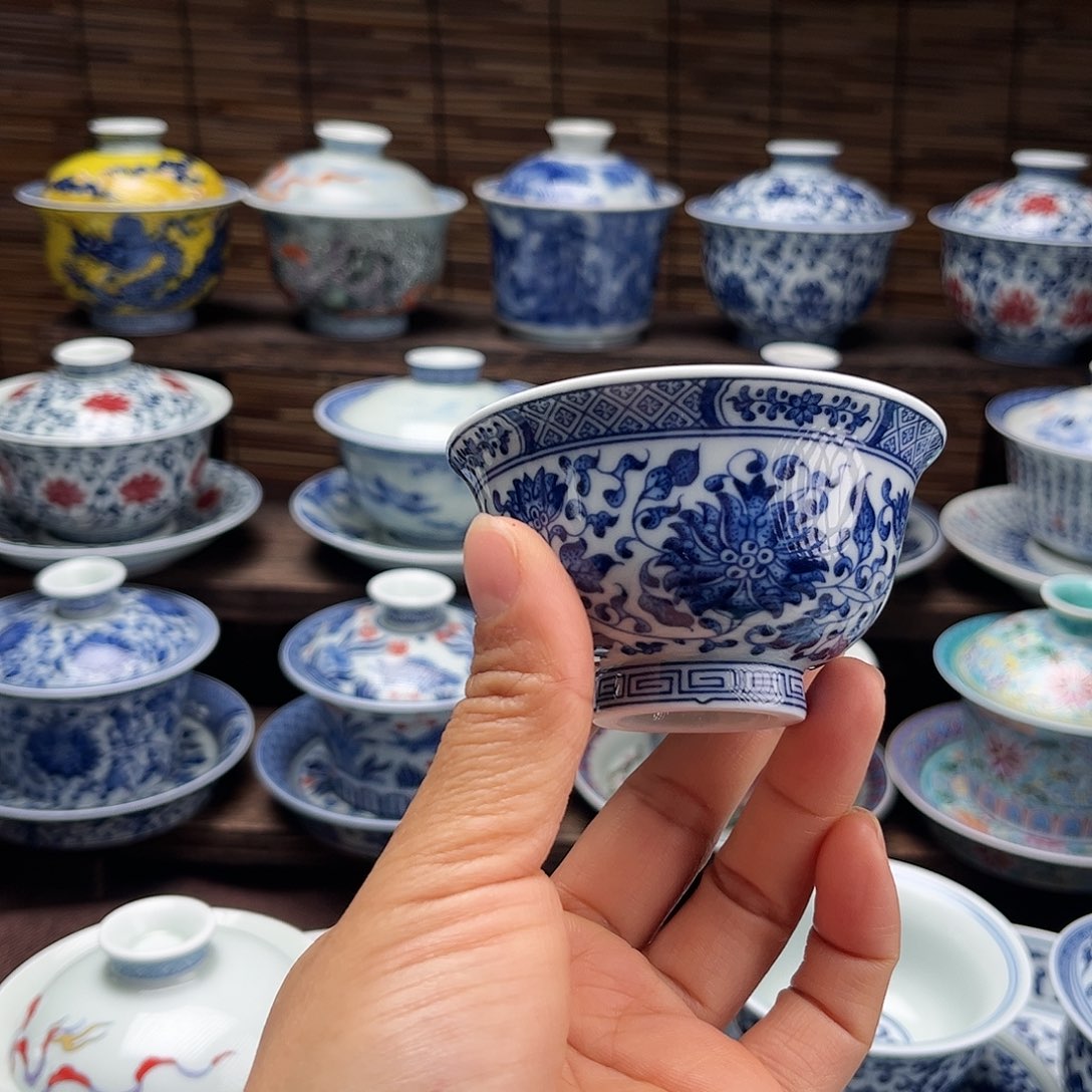 景德镇陶瓷小压手杯