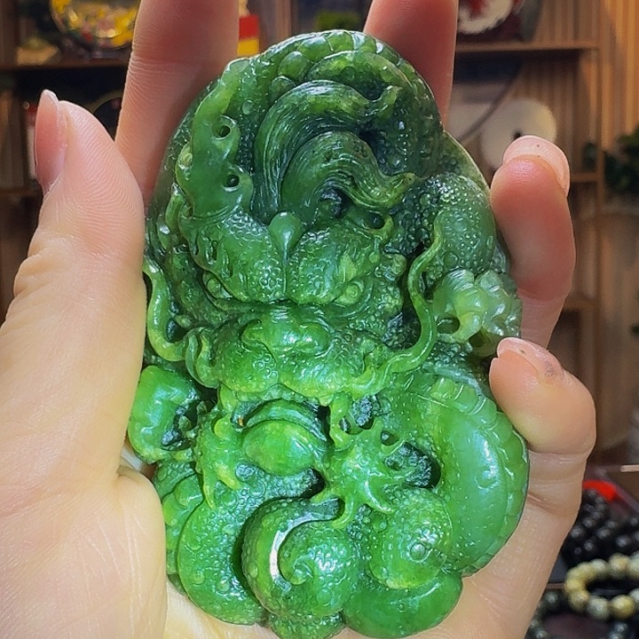 和田玉（碧玉）颈饰未镶嵌