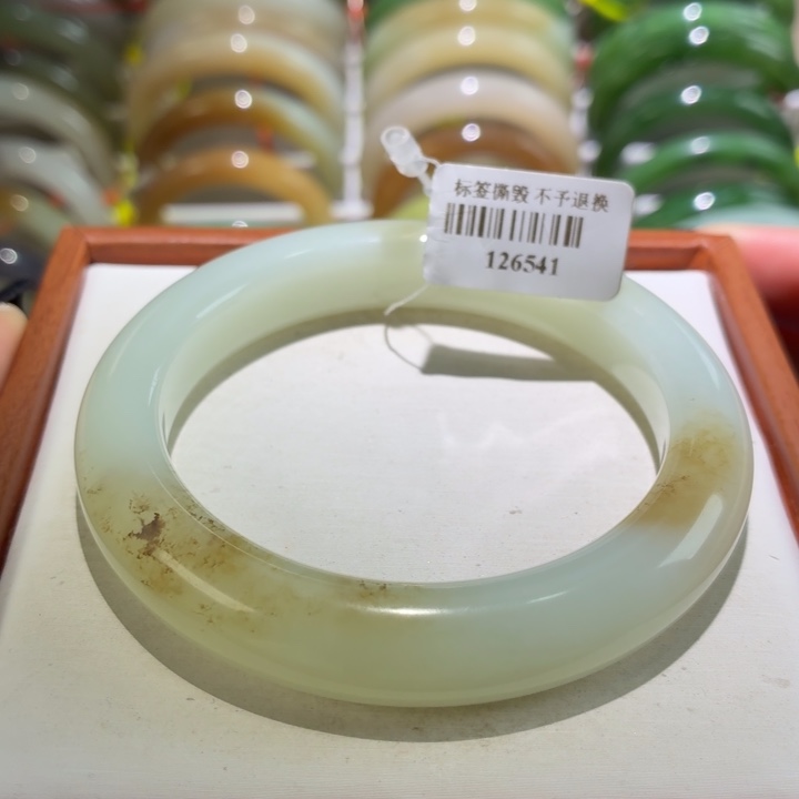 和田玉未镶嵌手镯 58 59