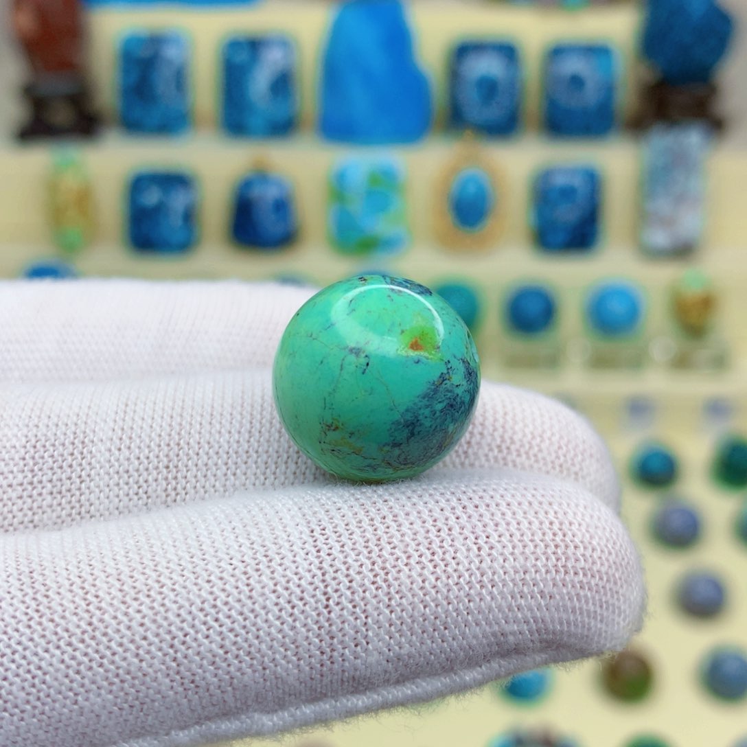 绿松石绿松石未镶嵌