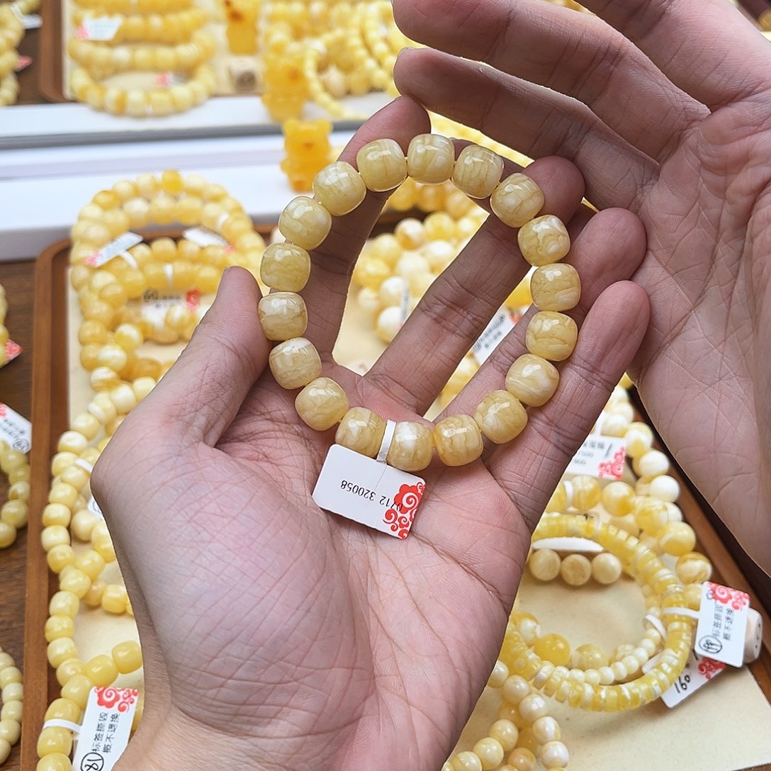 蜜蜡未镶嵌手链同料白花虎皮12mm