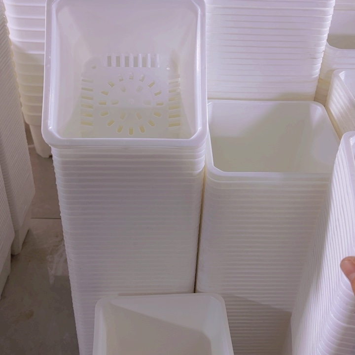 树脂140白方口13高10一组20个