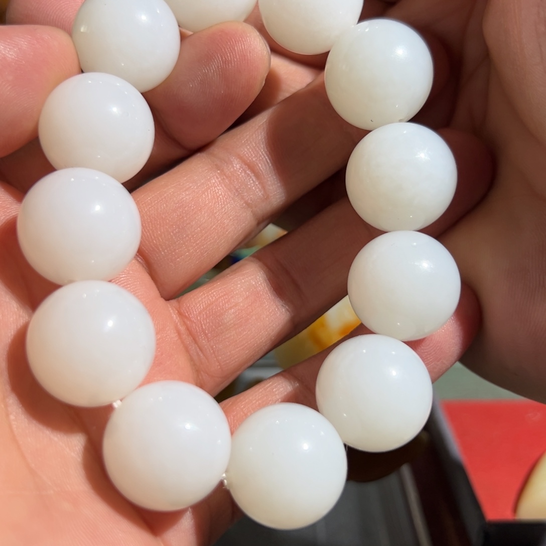 土***孙和田玉未镶嵌手链