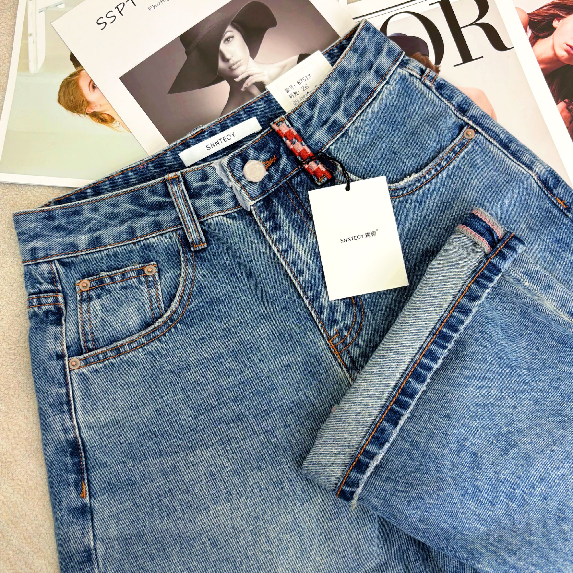 SU 【518】代83 素素 MWMA 森调系列无弹阔腿设计款直筒牛仔裤~