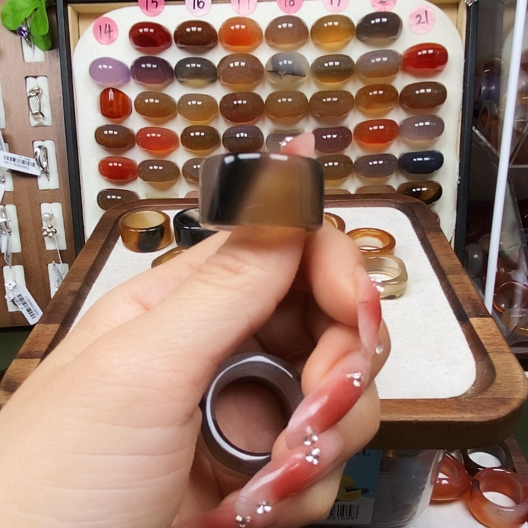 初***夏玛瑙/玉髓未镶嵌戒指