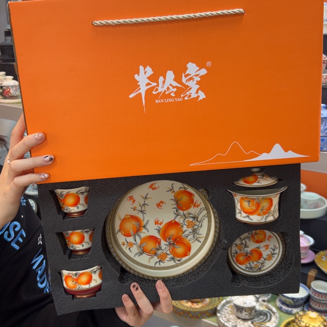 陶瓷健健康康平平安安
