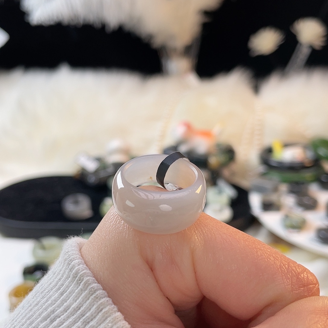 和田玉未镶嵌戒指k106烟紫馒头17.3mm