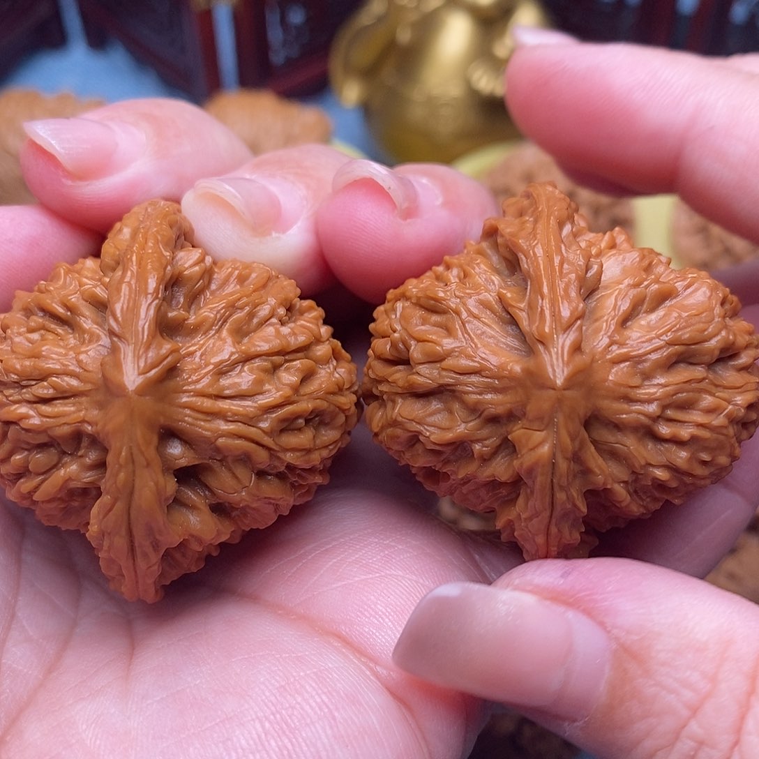 6***把件文玩核桃41.8全南疆