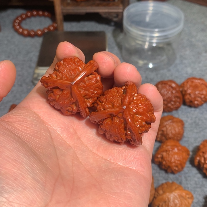 文玩核桃把件盘山37.15