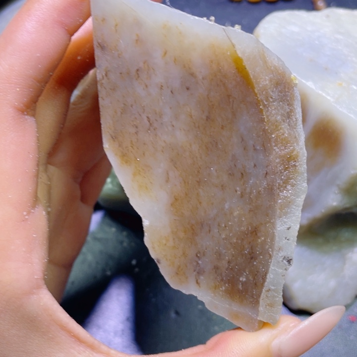 和田玉未镶嵌珠宝半成品