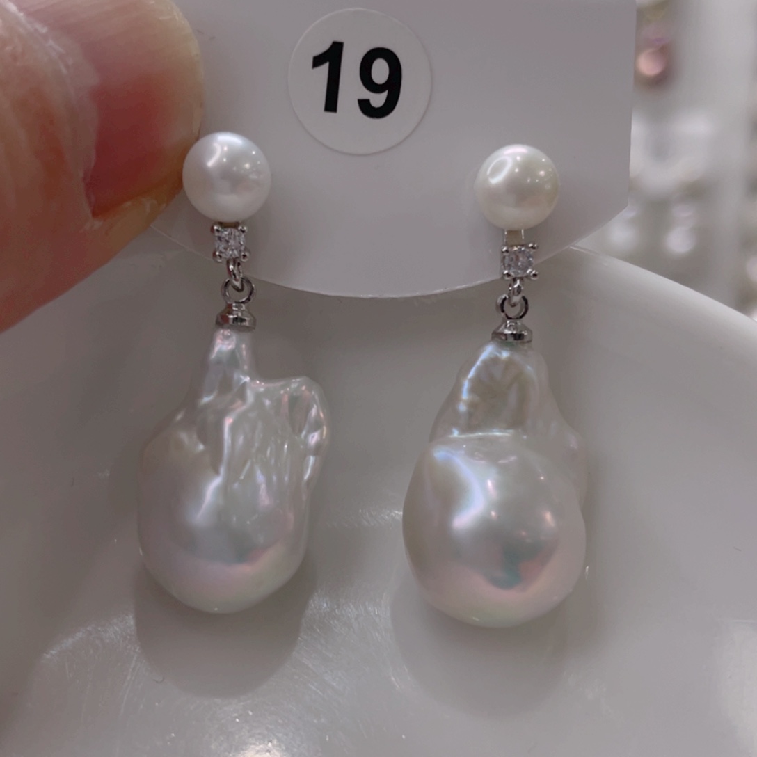 颈饰未镶嵌淡水珍珠