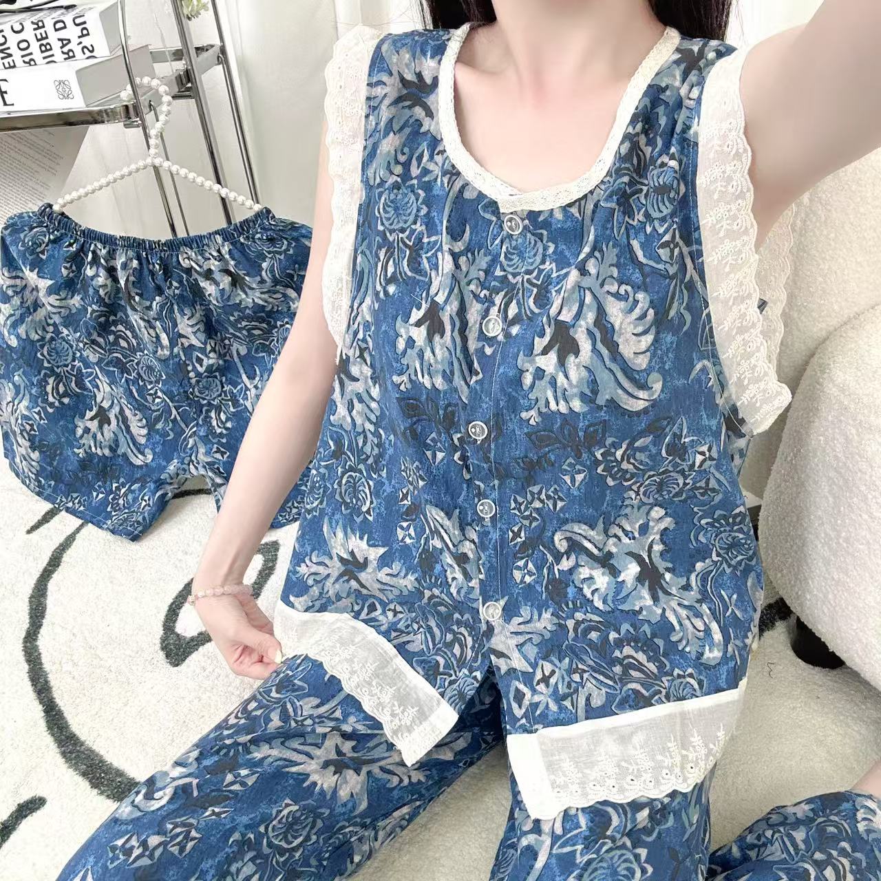 2025年睡衣新款甜美无袖三件套短裤宽松时尚三件套居服可外穿女