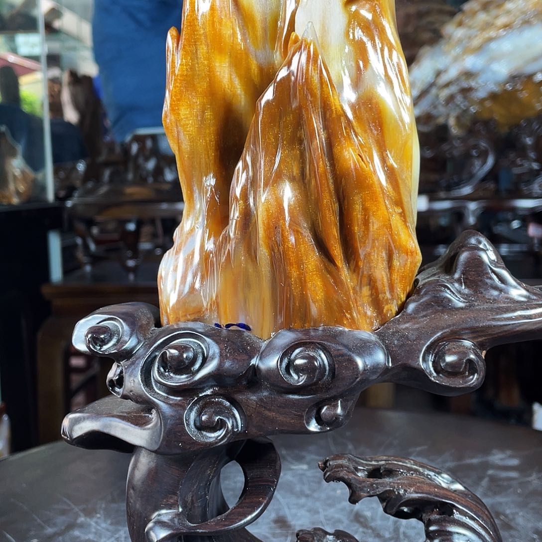 硅化玉未镶嵌珠宝奇石