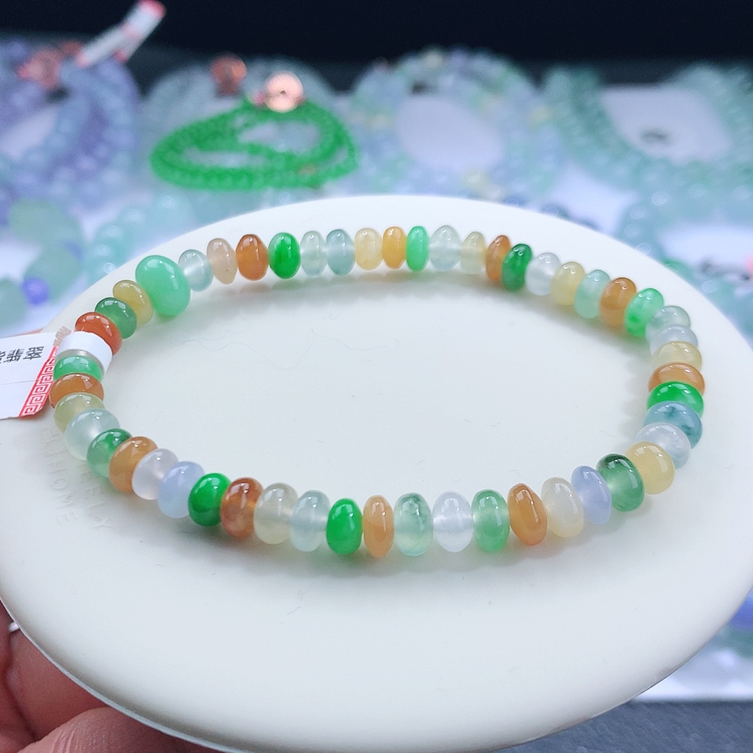 翡翠手串未镶嵌卡6