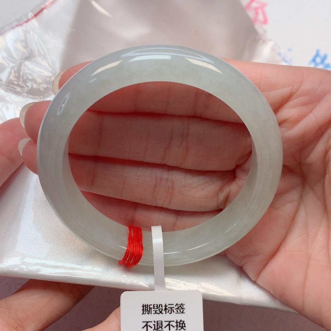 翡翠手镯未镶嵌54.5圈 冰胶润 葡萄肉底 高性价比
