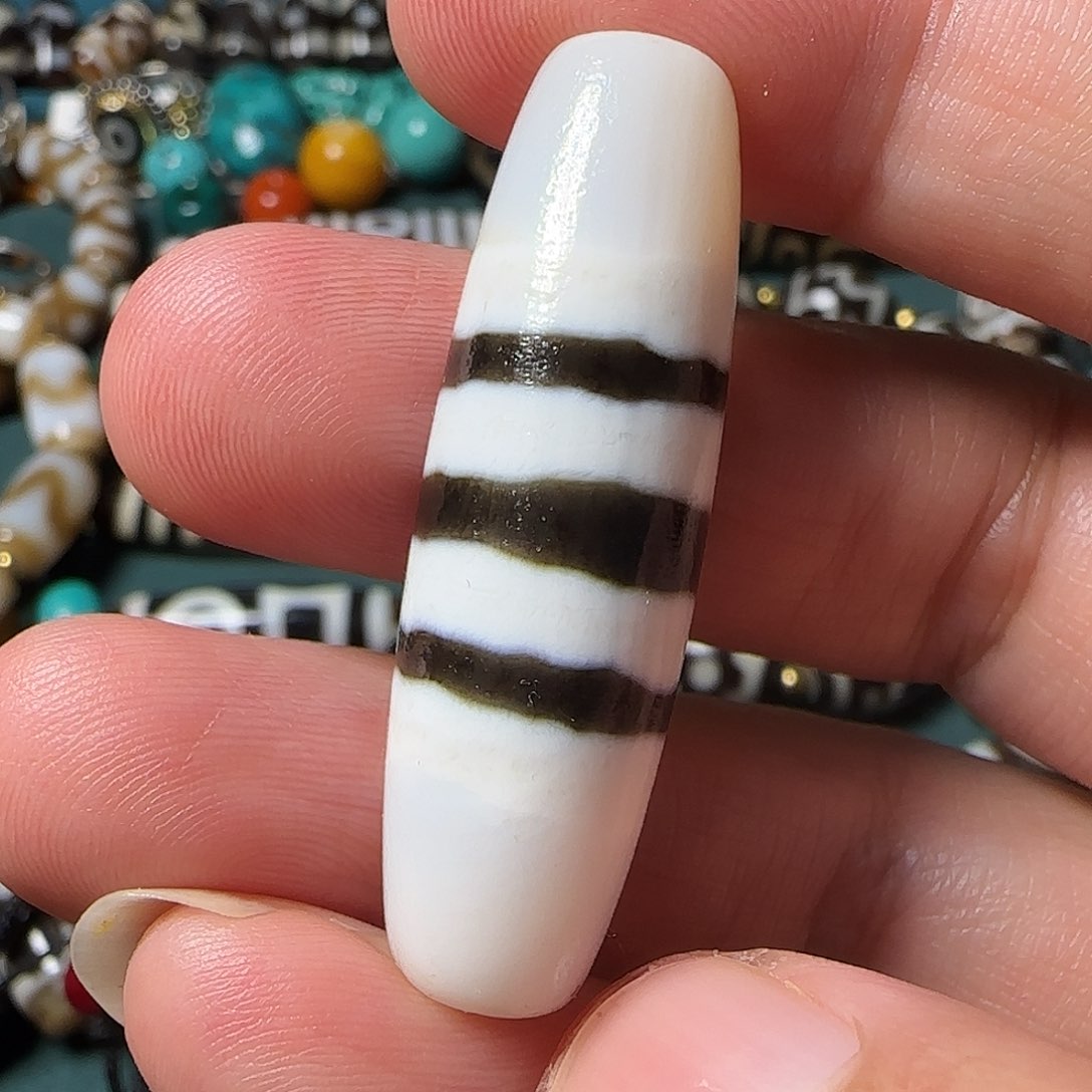 玛瑙/玉髓颈饰合金