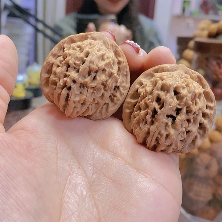 【闪购商品】文玩核桃把件41四座楼