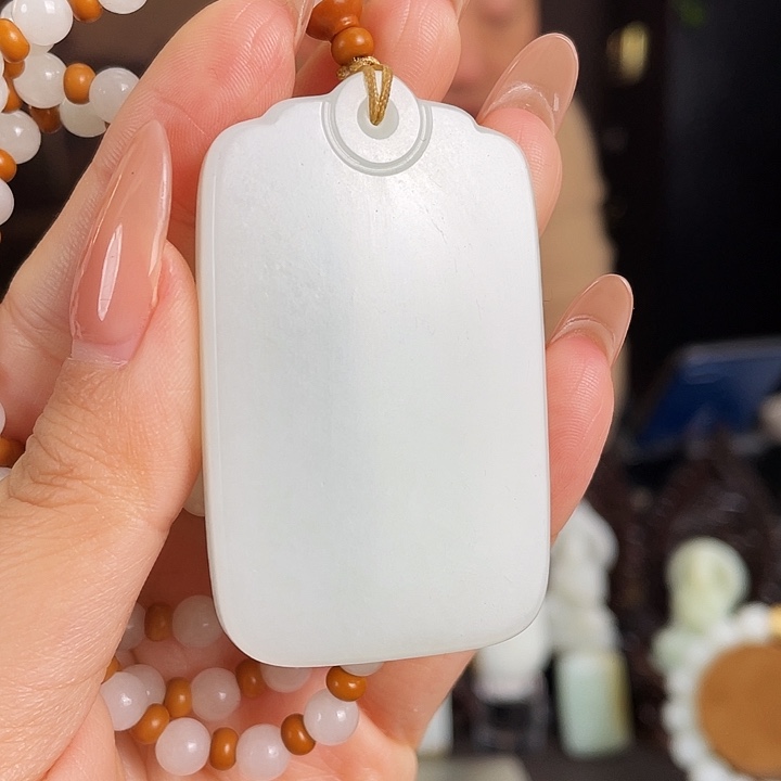 和田玉未镶嵌颈饰定制发货