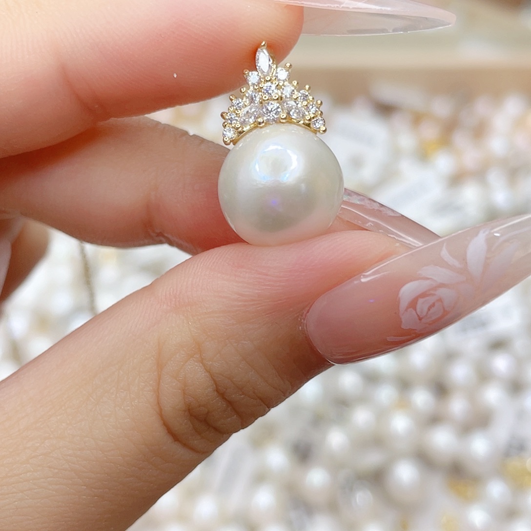 淡水珍珠未镶嵌吊坠(赠链)