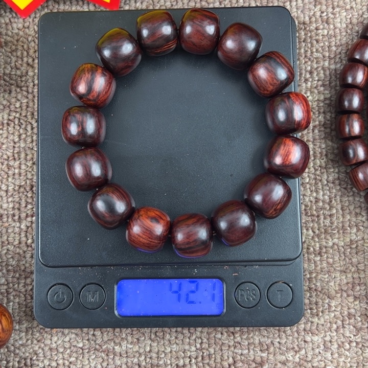 李***渔木海南红降黑金1516精品福利