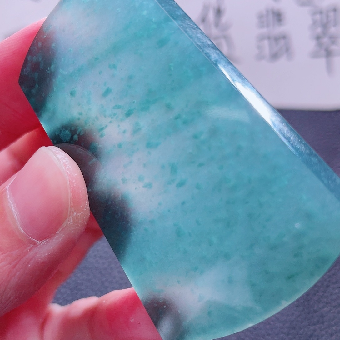 翡翠颈饰未镶嵌99999999