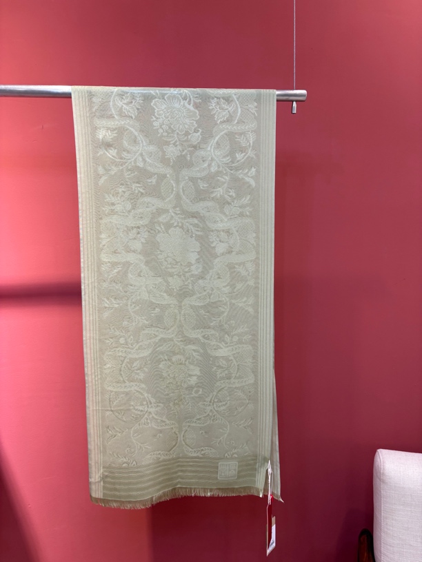 大满家凯喜雅真丝花罗围巾披肩 新中式