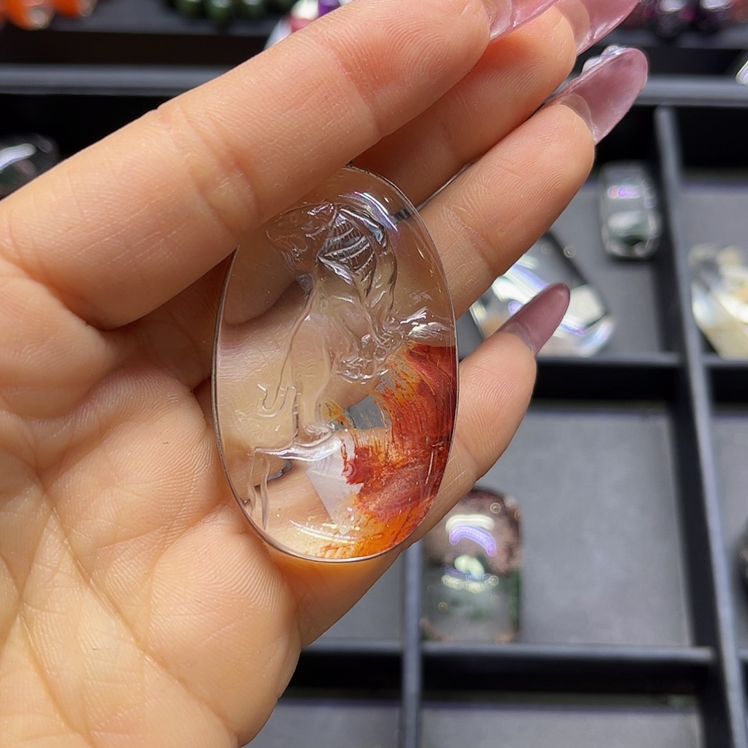 吊坠未镶嵌水晶?*雨定制不退换