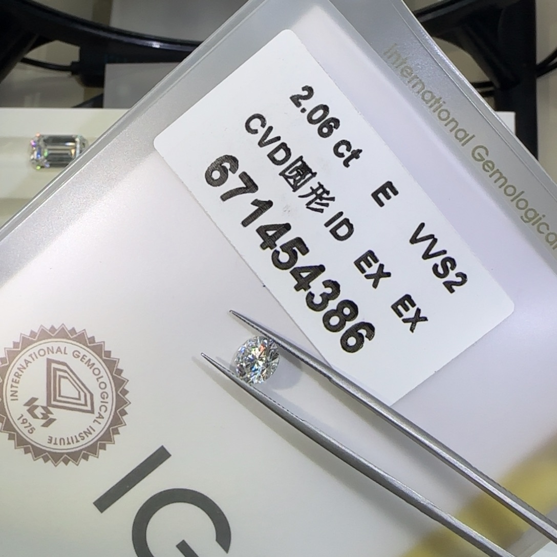 合成钻石裸石未镶嵌