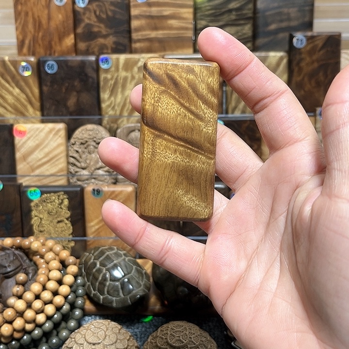 金丝楠把件金丝楠木小叶桢楠