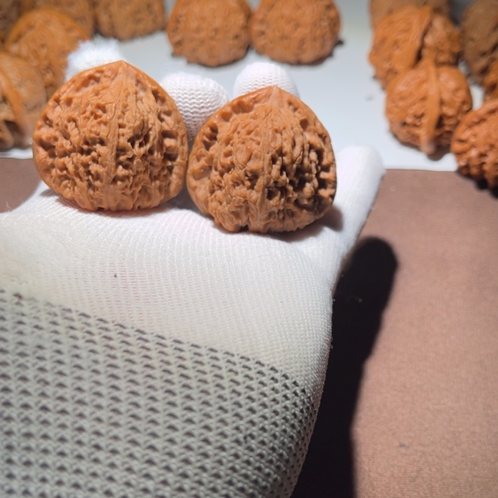 L***o精品南疆石40尺寸