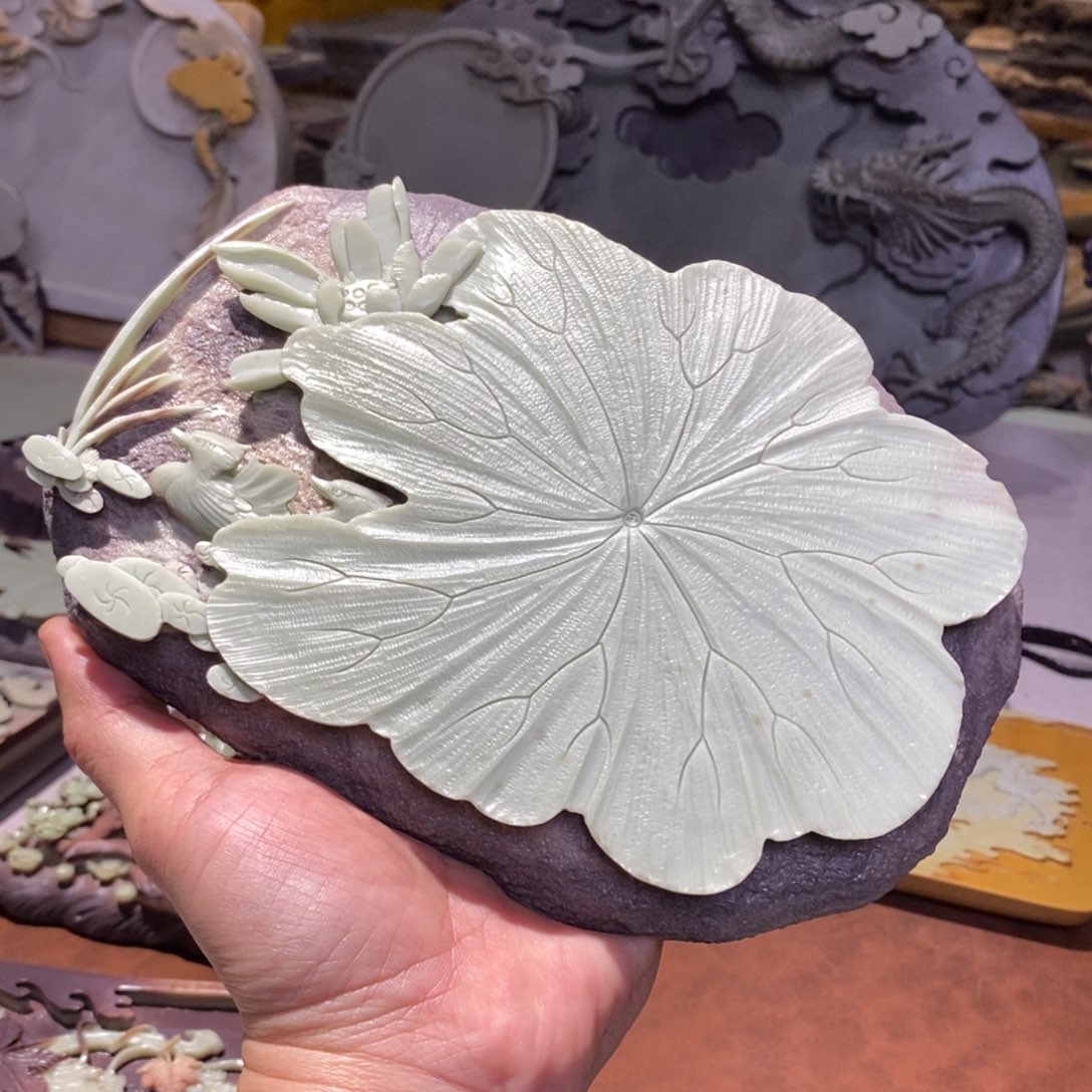 紫袍玉带石荷叶壶承作品