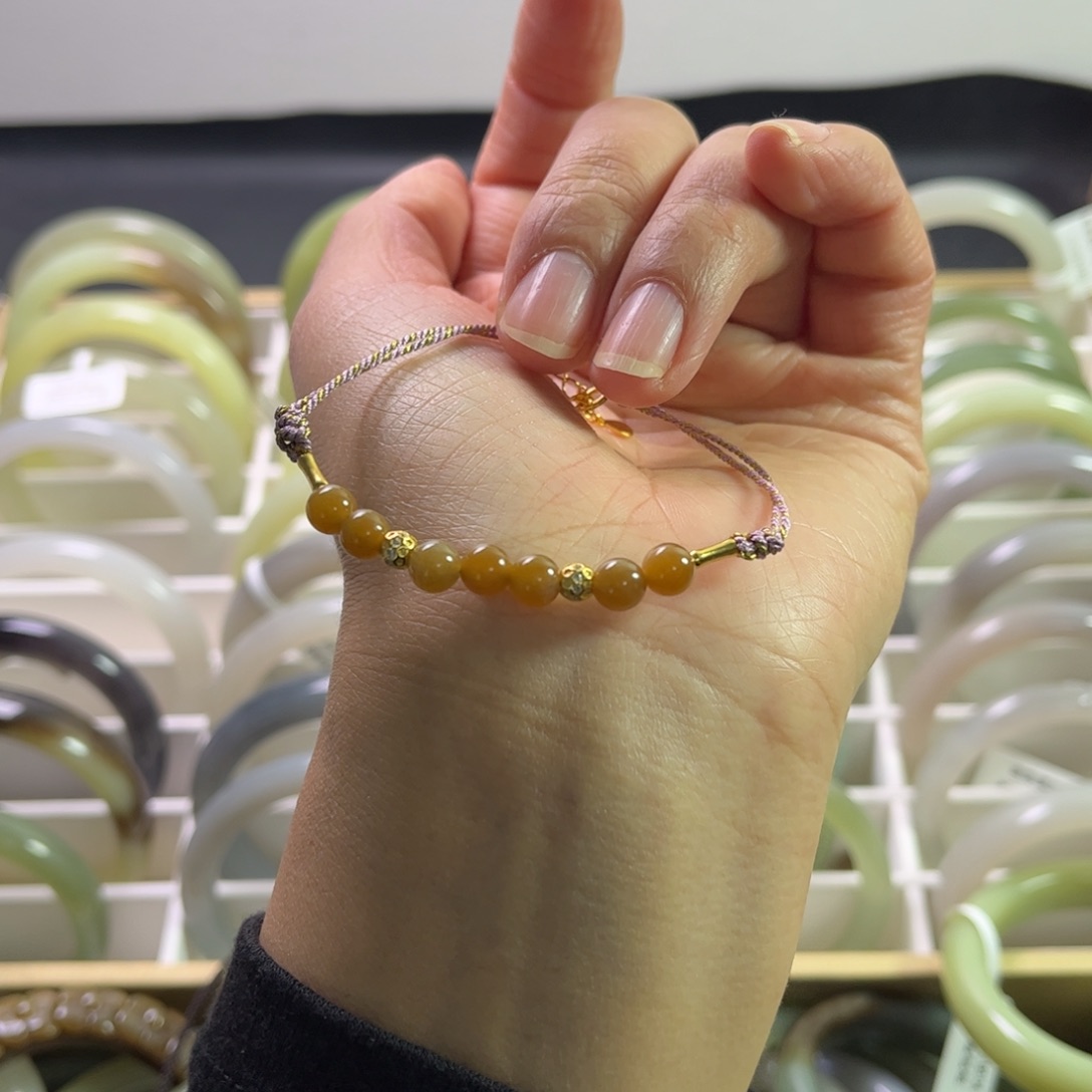 和田玉手饰未镶嵌