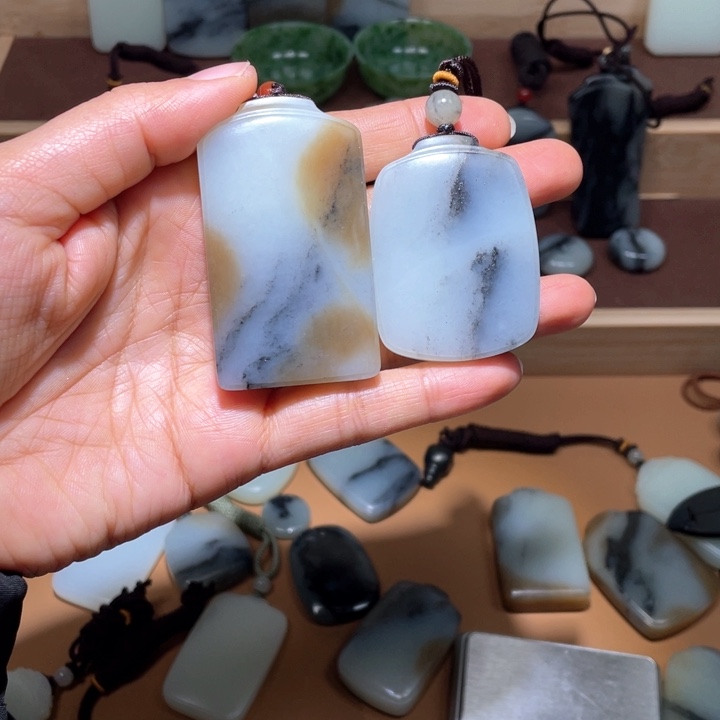 和田玉平安牌未镶嵌雅**哥