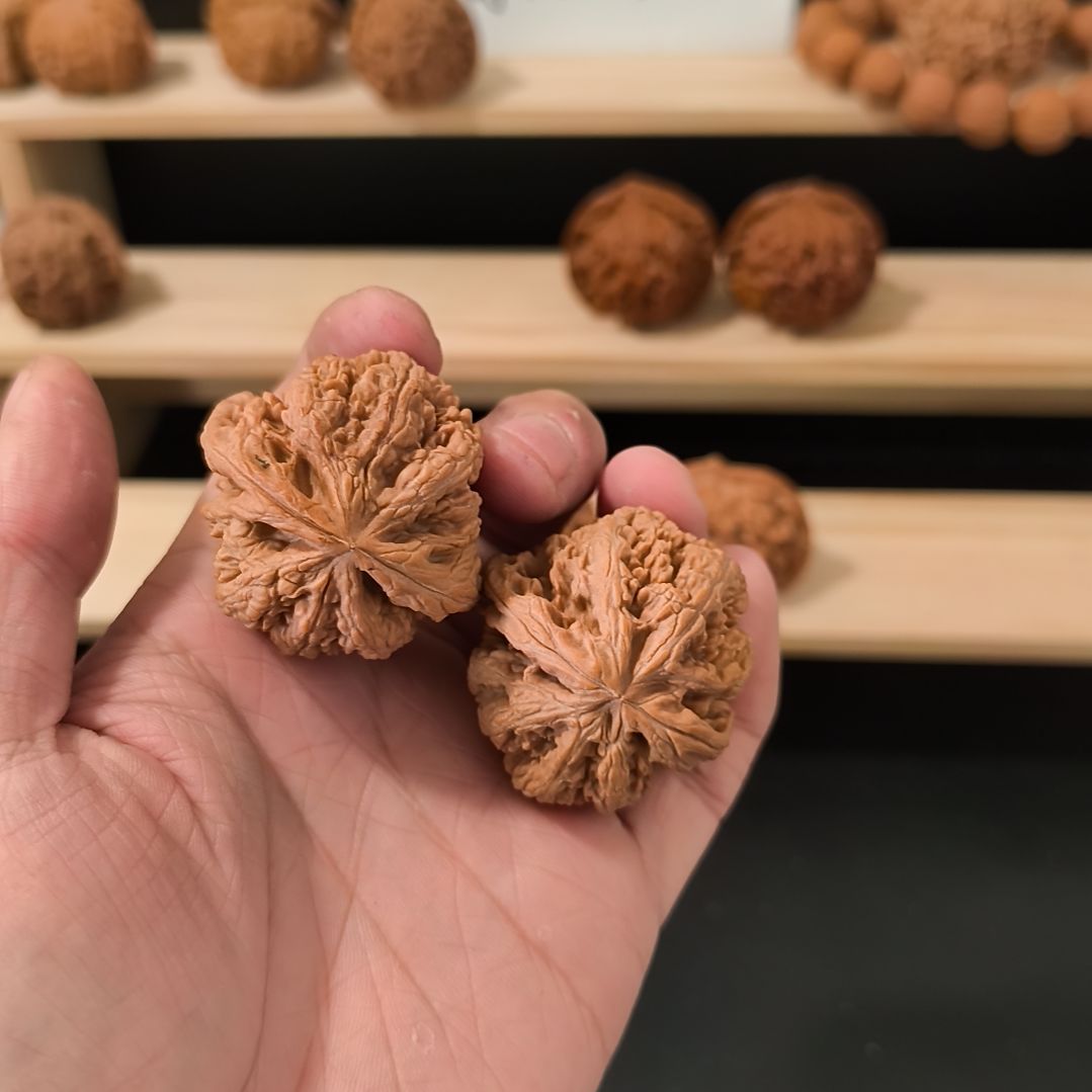 高***塘文玩核桃吊坠41粗筋