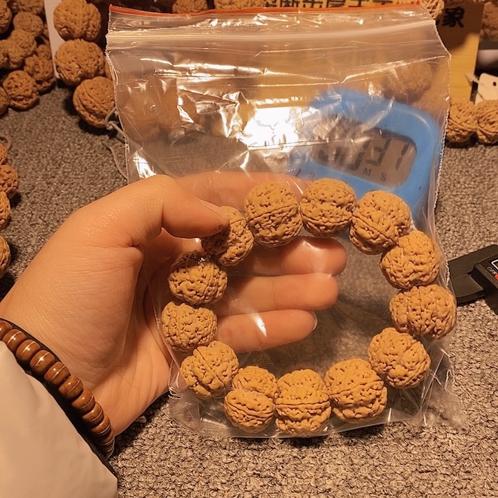 金刚菩提手串张****3在下